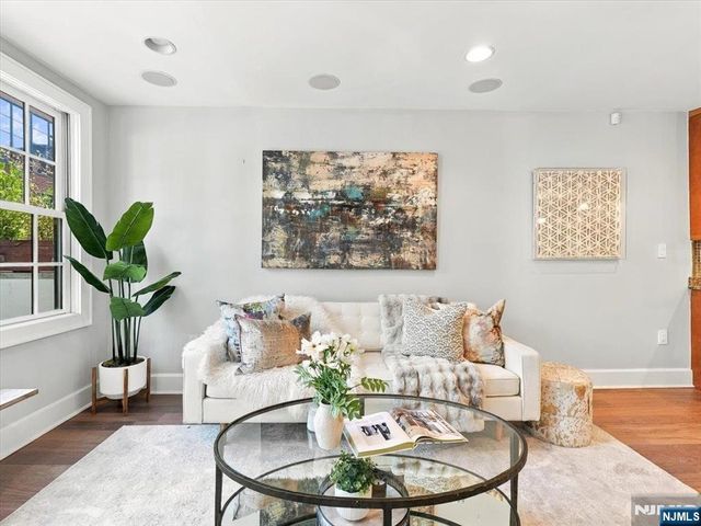 113 Willow Avenue 2, Hoboken, NJ 07030