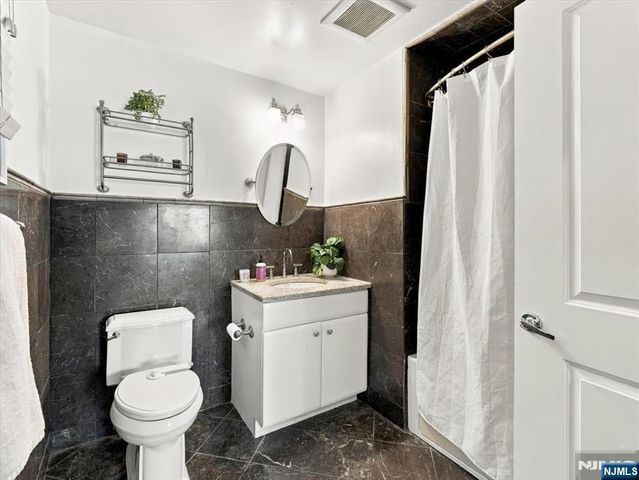 113 Willow Avenue 2, Hoboken, NJ 07030