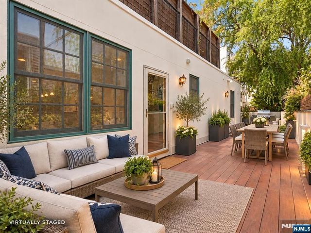 113 Willow Avenue 2, Hoboken, NJ 07030