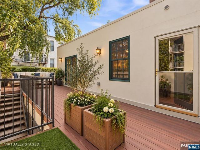 113 Willow Avenue 2, Hoboken, NJ 07030
