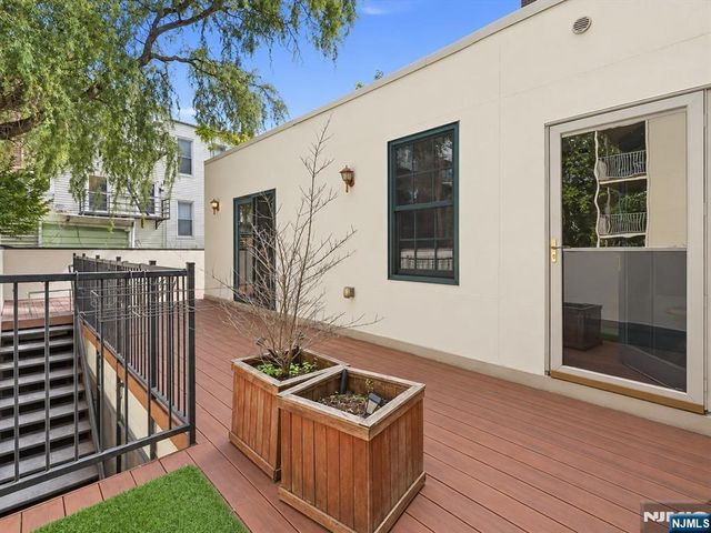 113 Willow Avenue 2, Hoboken, NJ 07030