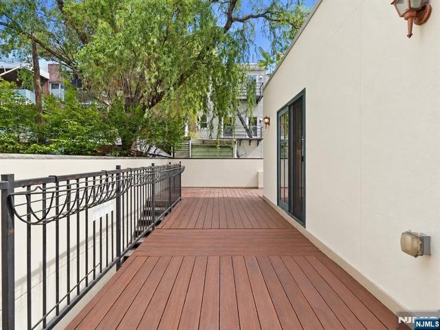 113 Willow Avenue 2, Hoboken, NJ 07030