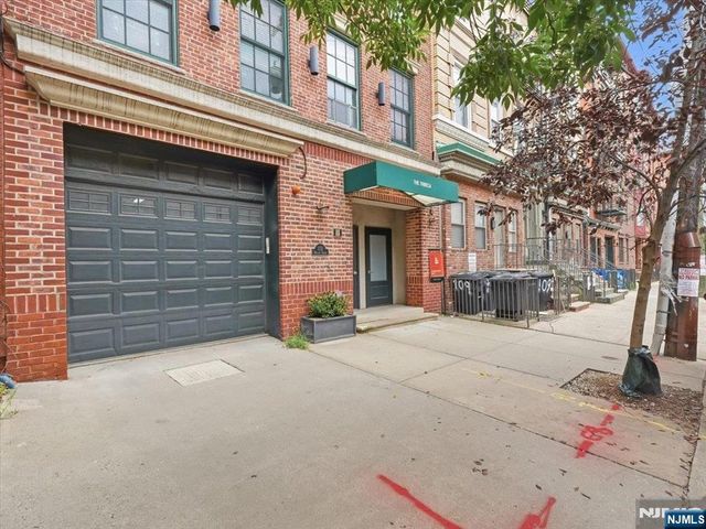 113 Willow Avenue 2, Hoboken, NJ 07030