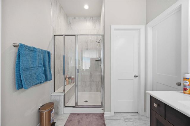 10255 Bayou Oaks Dr, Conroe, TX 77385