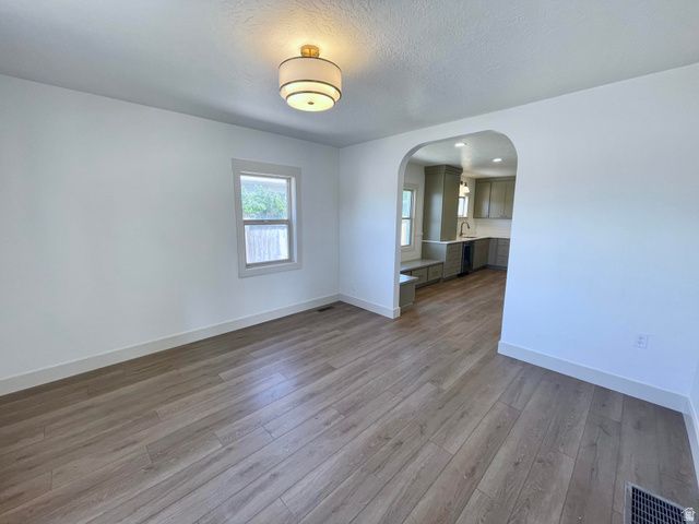 126 N 400 E, Pleasant Grove, UT 84062