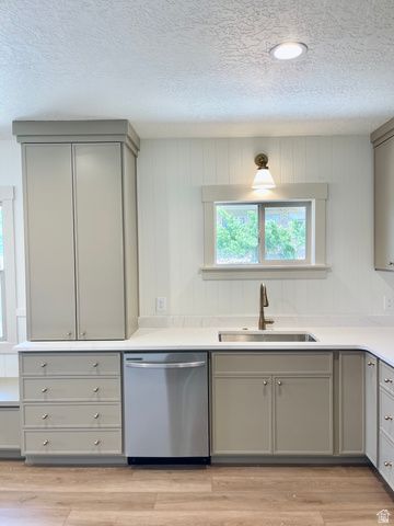 126 N 400 E, Pleasant Grove, UT 84062