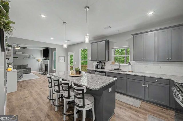 7 Canterbury Walk SE, Cartersville, GA 30120