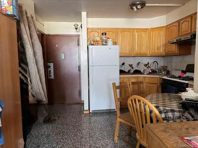 45-06 80th Street 3C, Elmhurst, NY 11373