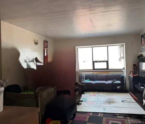 45-06 80th Street 3C, Elmhurst, NY 11373