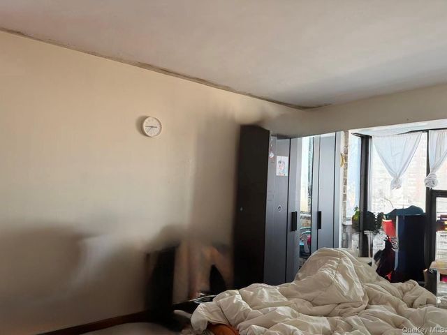 45-06 80th Street 3C, Elmhurst, NY 11373