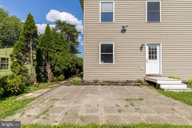 750 N GEORGE MASON DR, Arlington, VA 22203