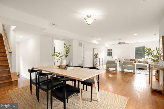 750 N GEORGE MASON DR, Arlington, VA 22203