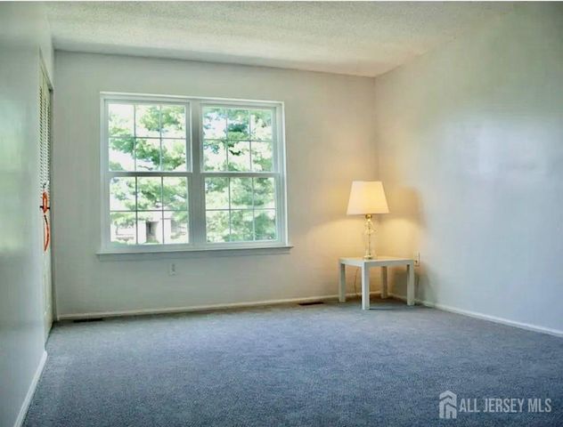59 Covington Court, East Brunswick, NJ 08816