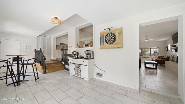 6117 BARTHOLF Avenue, Jacksonville, FL 32210