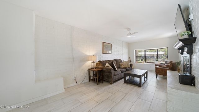 6117 BARTHOLF Avenue, Jacksonville, FL 32210