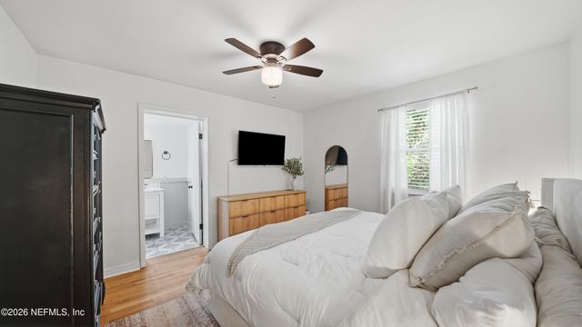 6117 BARTHOLF Avenue, Jacksonville, FL 32210