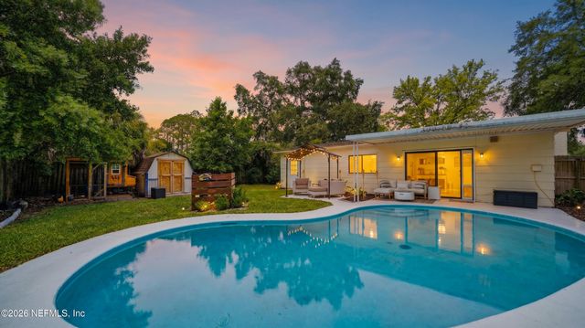 6117 BARTHOLF Avenue, Jacksonville, FL 32210