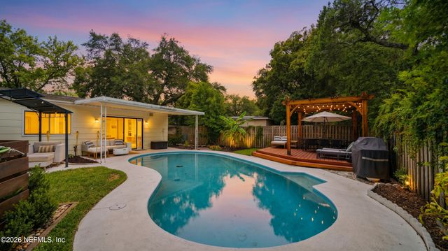 6117 BARTHOLF Avenue, Jacksonville, FL 32210