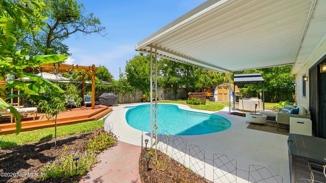 6117 BARTHOLF Avenue, Jacksonville, FL 32210