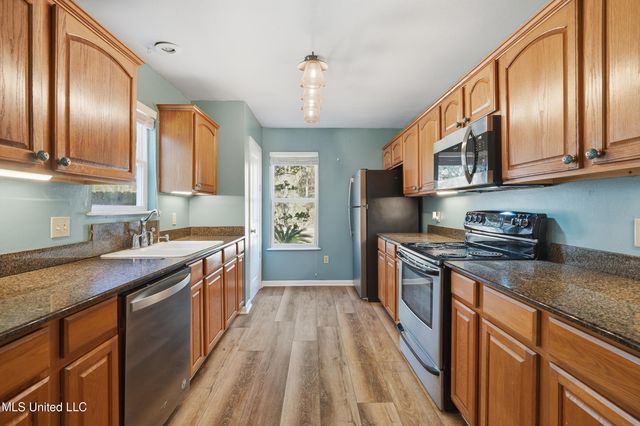 221 Music Street, Waveland, MS 39576