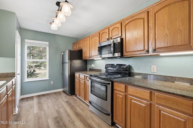 221 Music Street, Waveland, MS 39576