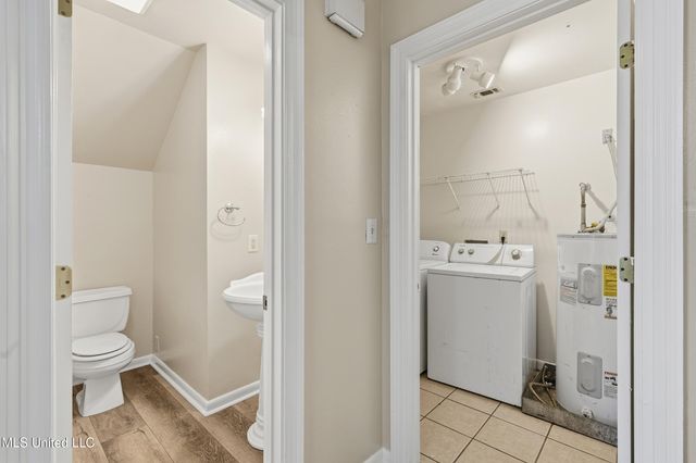 221 Music Street, Waveland, MS 39576