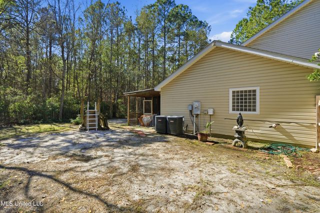 221 Music Street, Waveland, MS 39576