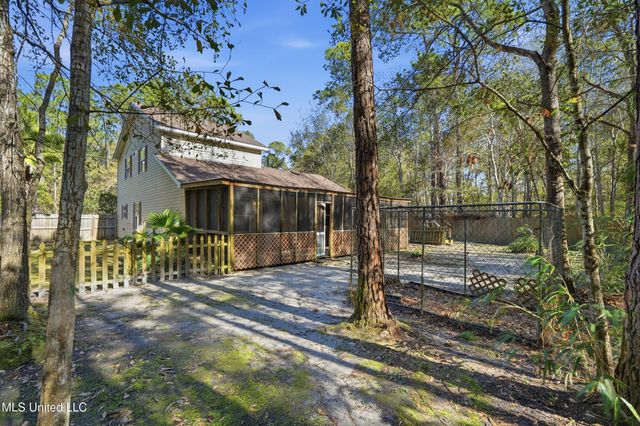 221 Music Street, Waveland, MS 39576