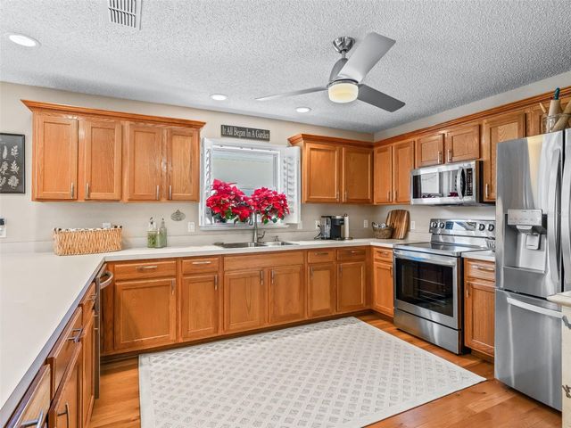 1407 MONTEZ LOOP, Lady Lake, FL 32159