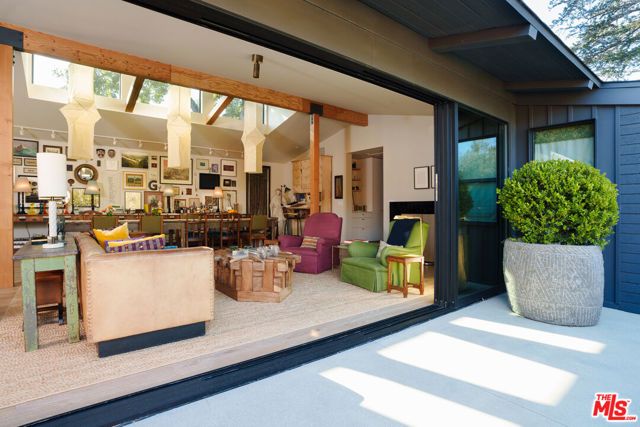 216 E Matilija Street, Ojai, CA 93023