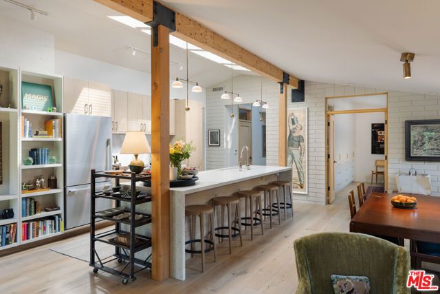 216 E Matilija Street, Ojai, CA 93023