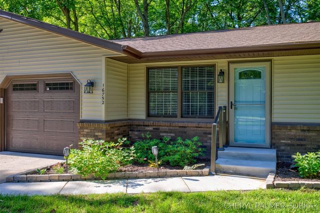 16750 Taft Road, Spring Lake, MI 49456