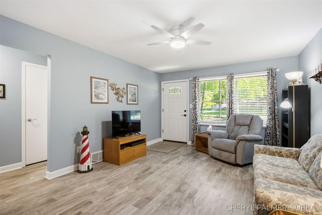 16750 Taft Road, Spring Lake, MI 49456