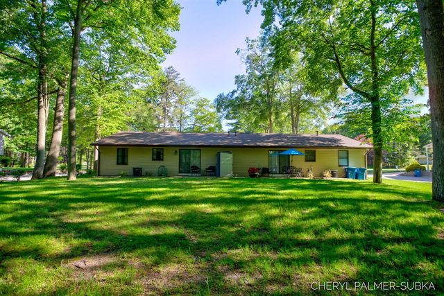 16750 Taft Road, Spring Lake, MI 49456