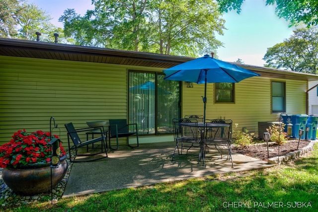 16750 Taft Road, Spring Lake, MI 49456