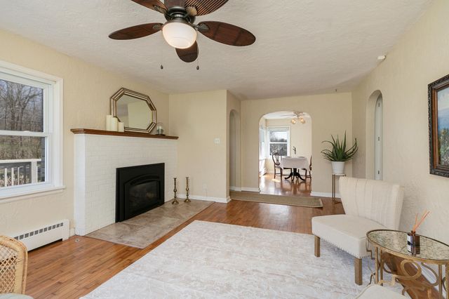 2740 E Republic Road, Springfield, MO 65804