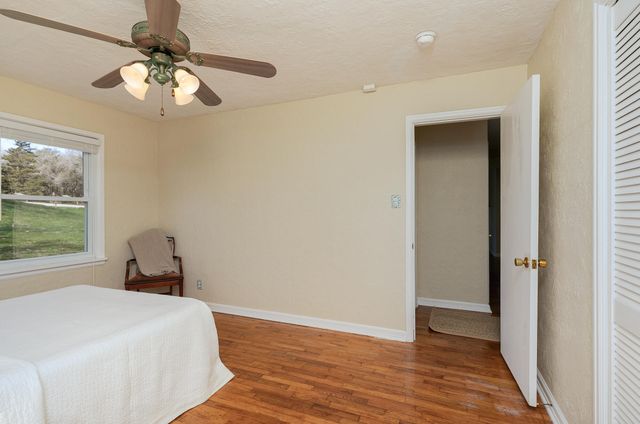 2740 E Republic Road, Springfield, MO 65804