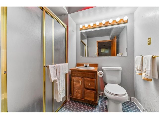 5065 Uvalda St, Denver, CO 80239