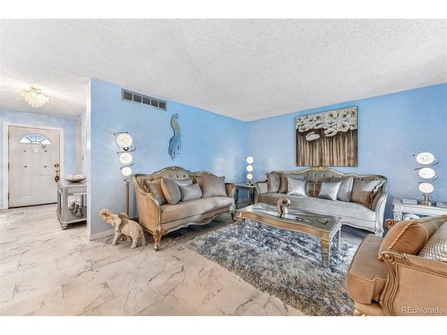 5065 Uvalda St, Denver, CO 80239