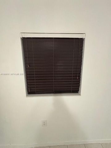 541 E 16th St B, Hialeah, FL 33010