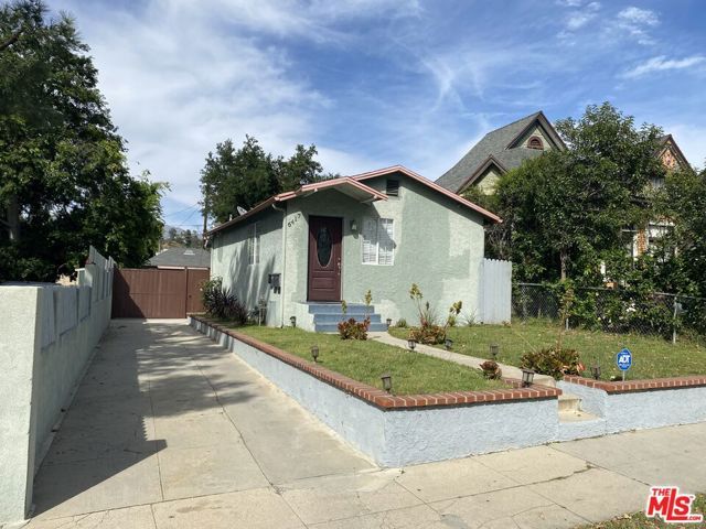 6417 Crescent Street, Los Angeles, CA 90042