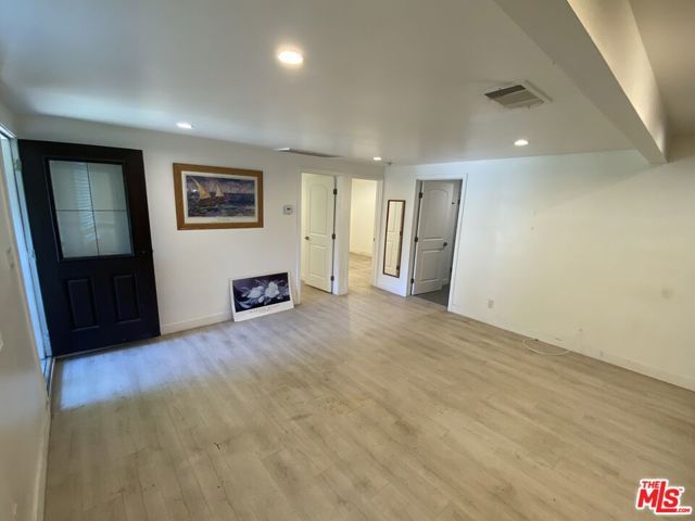 6417 Crescent Street, Los Angeles, CA 90042