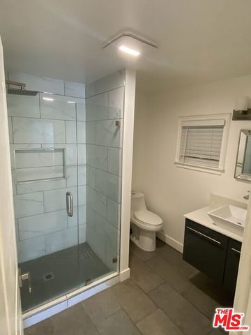 6417 Crescent Street, Los Angeles, CA 90042