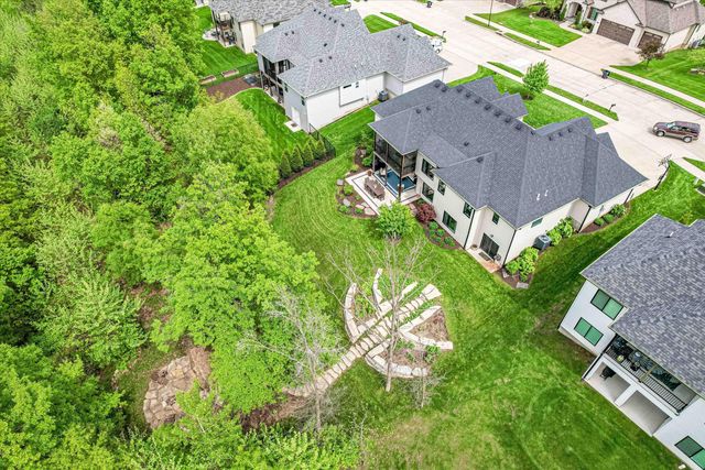 2915 FARLEIGH CT, Columbia, MO 65203