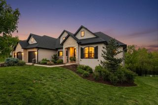 2915 FARLEIGH CT, Columbia, MO 65203