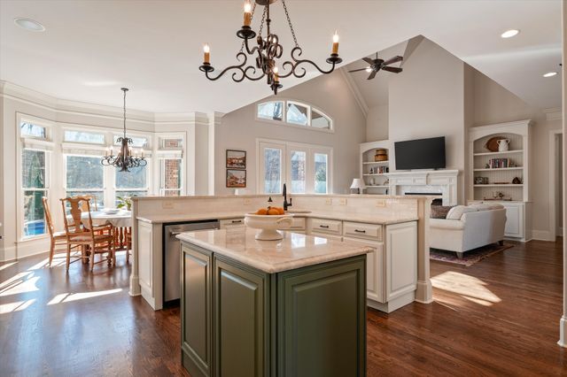 5007 Buds Farm Ln, Franklin, TN 37064