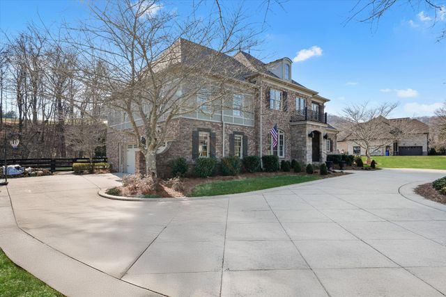 5007 Buds Farm Ln, Franklin, TN 37064