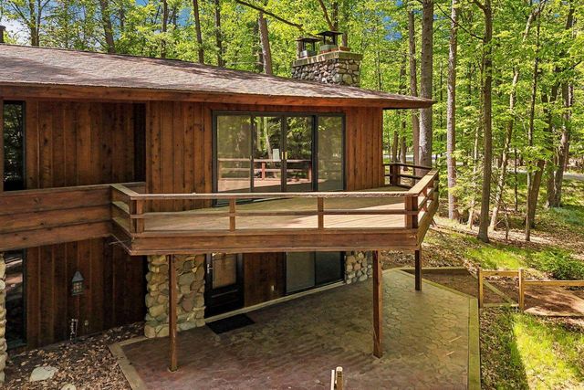 329 Timberlake Road, Wilson, WI 53081