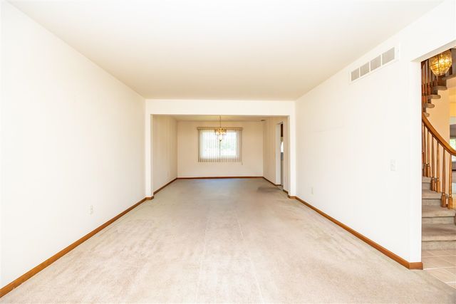 2377 Duke Drive, Troy, MI 48085