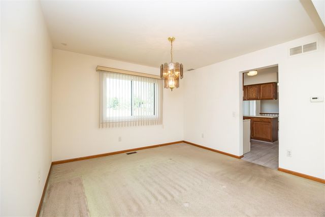 2377 Duke Drive, Troy, MI 48085